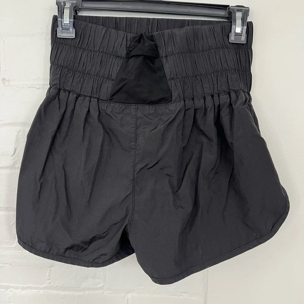 Free People movement The Way Home Shorts - black - medium - Picture 4 of 5
